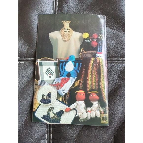 Annie's Pattern Club Newsletter Magazine | December/January 1987 | Number 47 - Picture 3 of 3